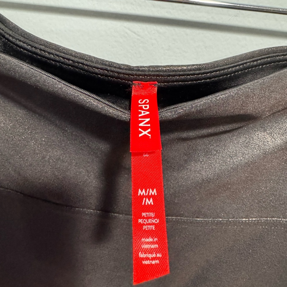 So Black Faux Leather Leggings - Picture 2 of 6